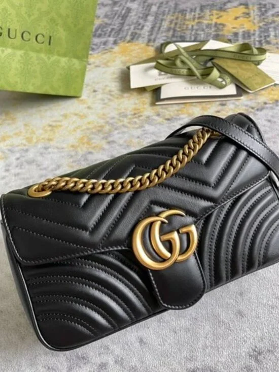 GUCCI Black Leather GG Marmont Shoulder Bag - Picture 2 of 9